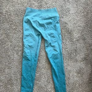 Alphalete Amplify Leggings in Ocean